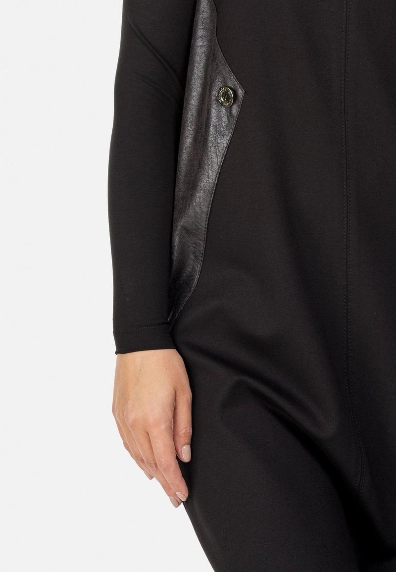 HELMIDGE Femme TRAGERKLEID Robe Pull Schwarz 7 HELMIDGE Femme TRAGERKLEID Robe Pull Schwarz – Image 5